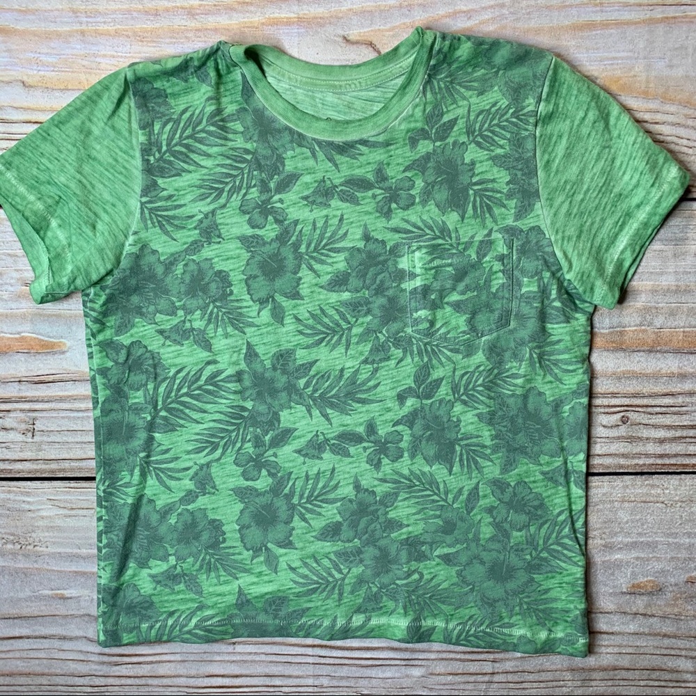 Peek short sleeve green tee with‎ tropical print